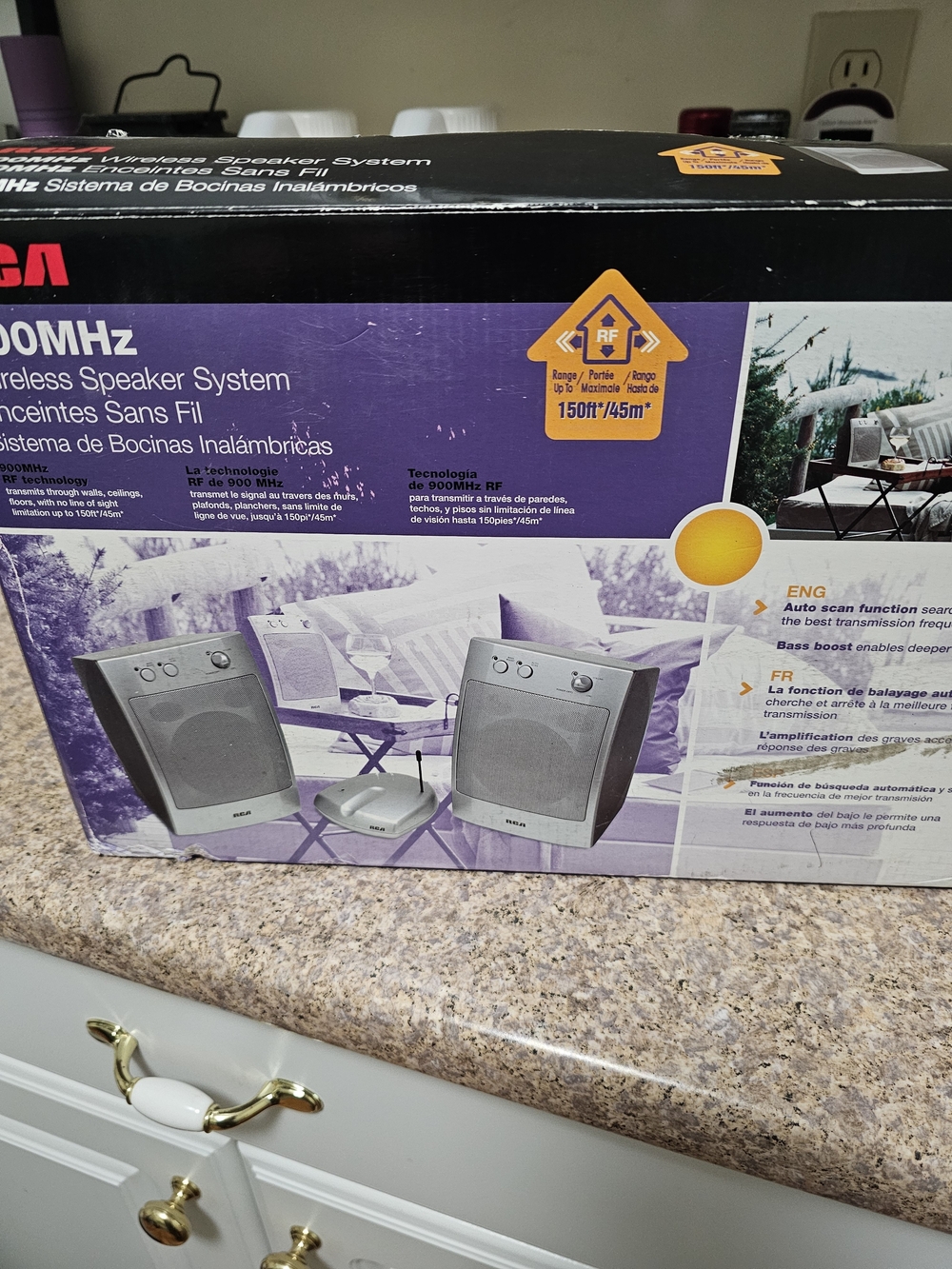 Silver Wireless Portable Speaker System by MGA - 900MHz